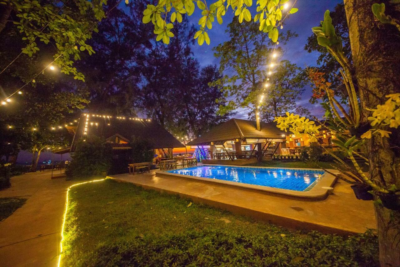 Flora I Talay Hotel Ко Чанг Екстериор снимка