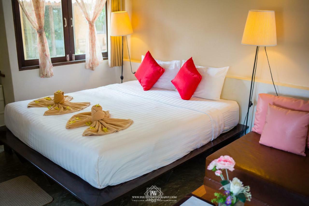 Flora I Talay Hotel Ко Чанг Екстериор снимка